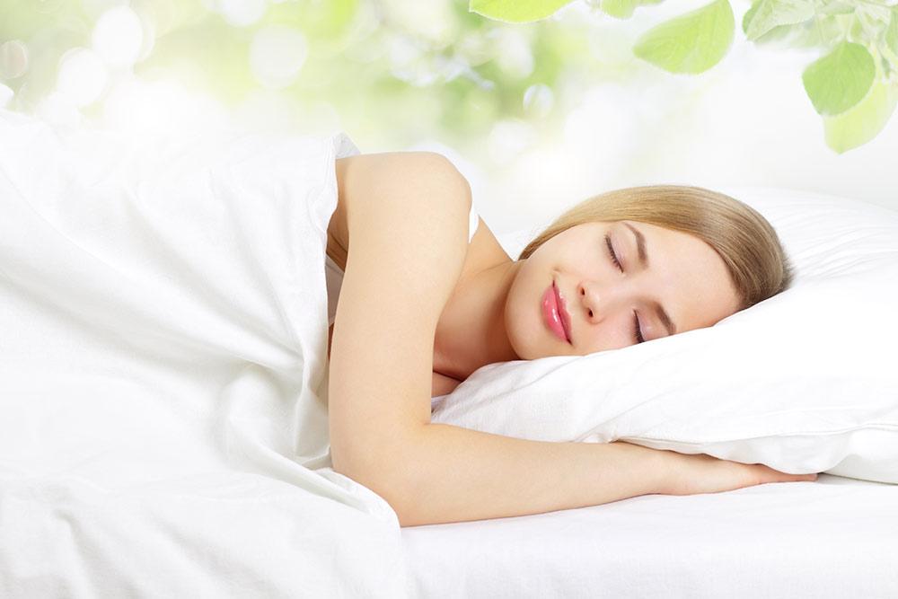 8 Ways to Sleep Better During the Summer! - isense