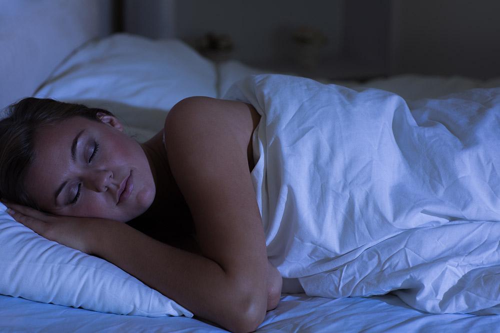 Did You Know Sleeping in a Cold Room Is Better for You - isense