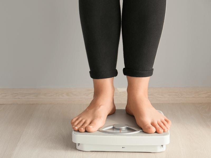 Unlocking the Link Between Sleep and Weight Loss: How a Mattress Can Help - isense