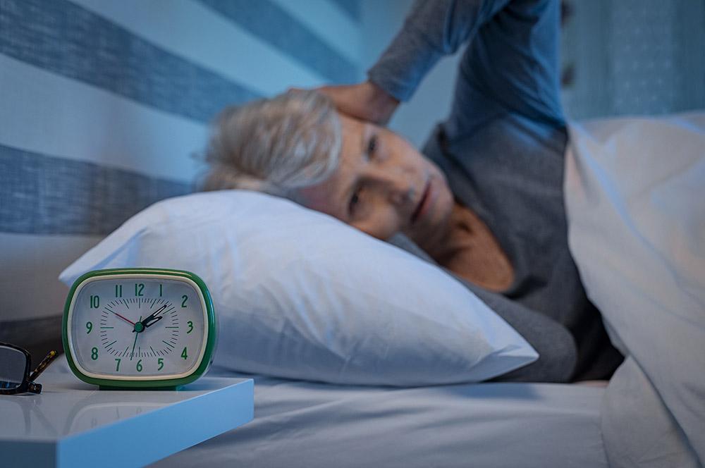 What causes sleep problems for older people - isense